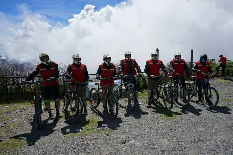 13445256_10208772550247033_8926531655325259909_n